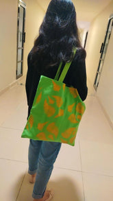 GREEN COLOUR TOTEBAG